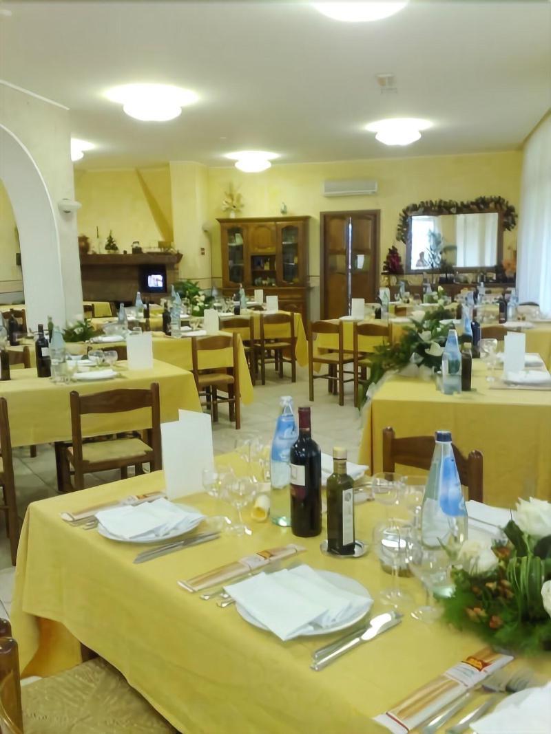 Hotel Tiziana Montepulciano Stazione 외부 사진