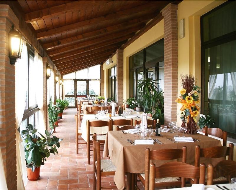 Hotel Tiziana Montepulciano Stazione 외부 사진