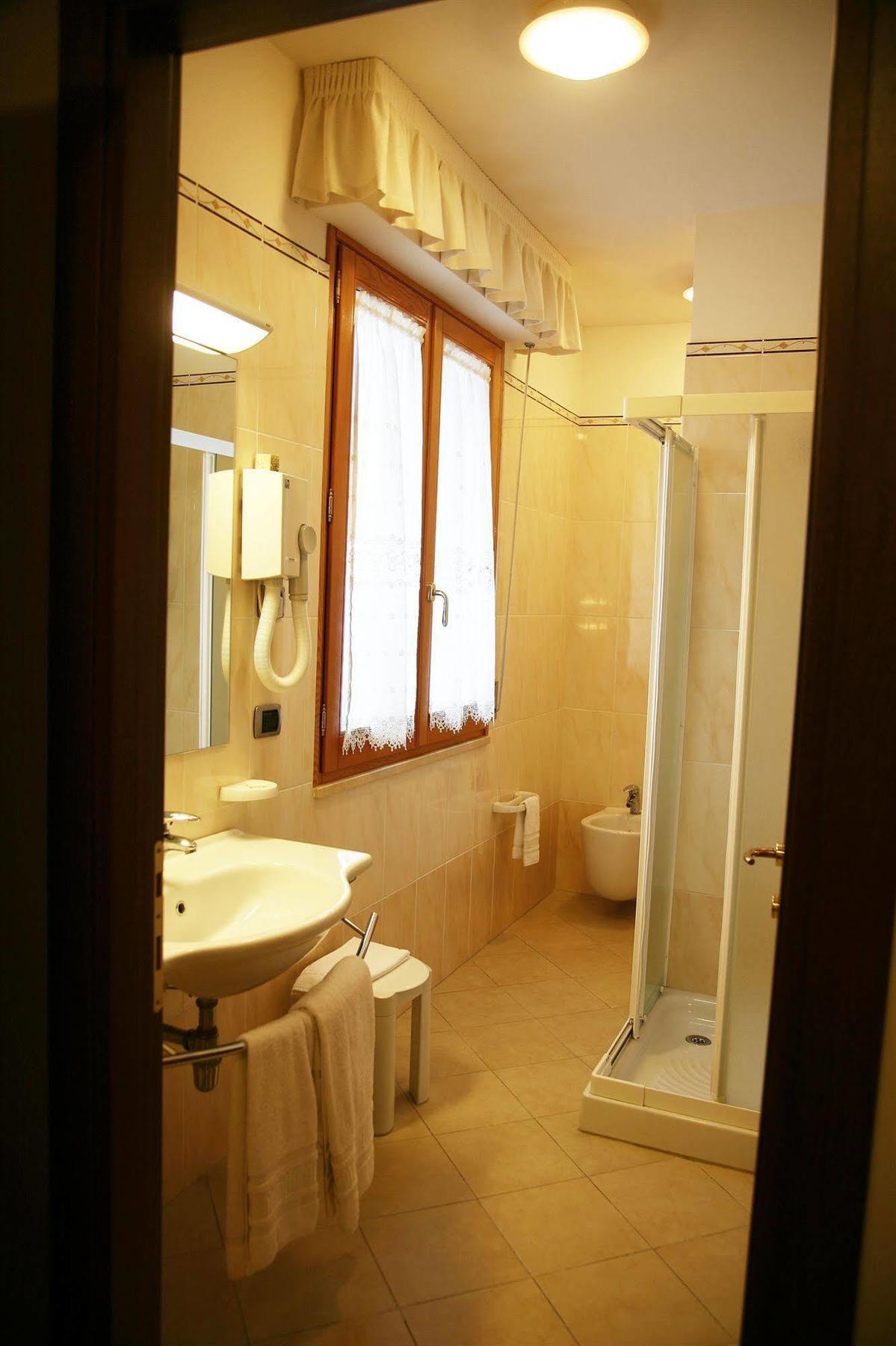 Hotel Tiziana Montepulciano Stazione 외부 사진