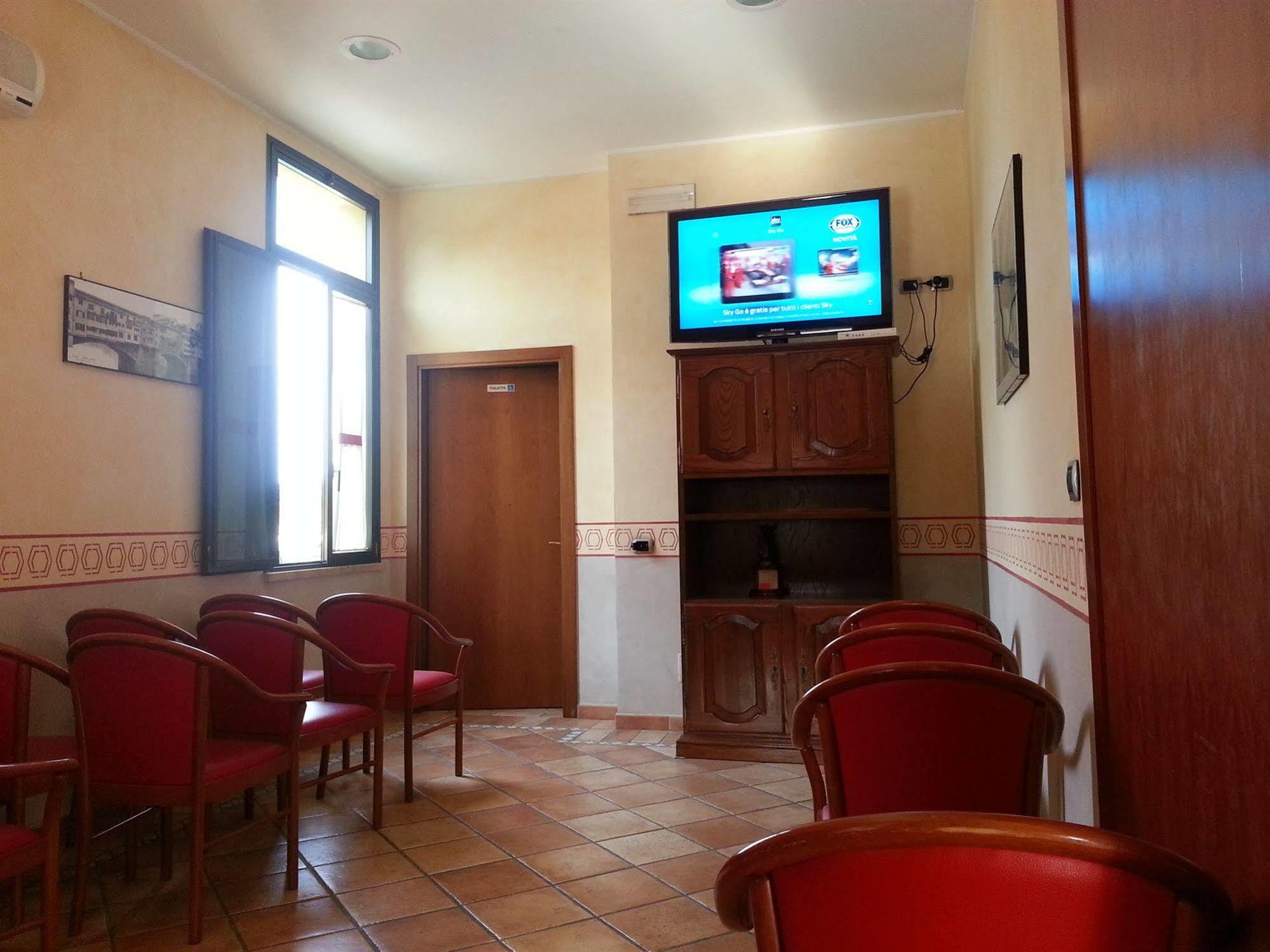 Hotel Tiziana Montepulciano Stazione 외부 사진