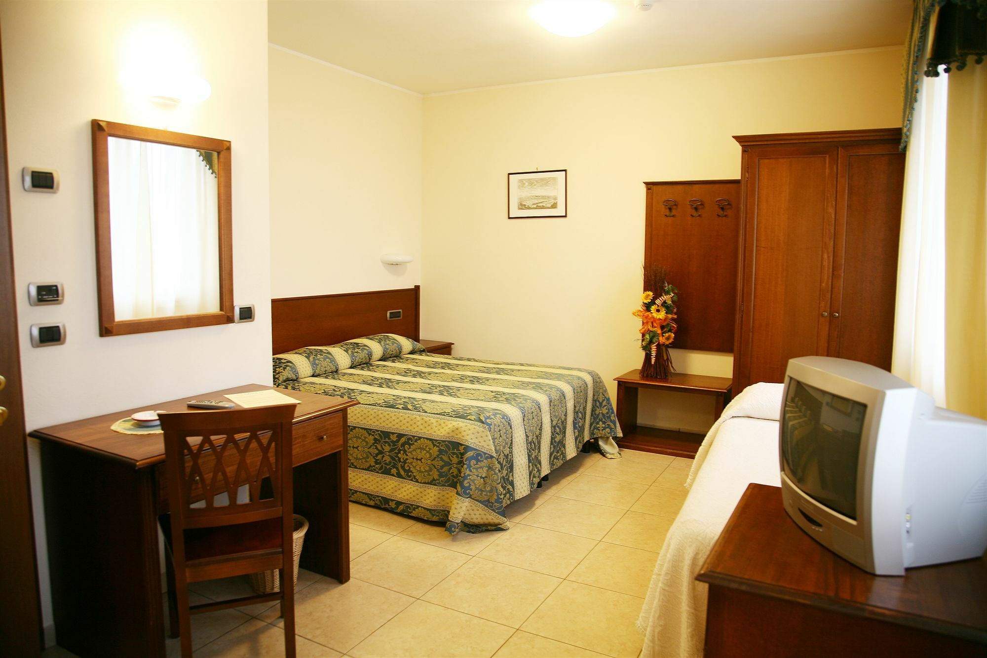 Hotel Tiziana Montepulciano Stazione 외부 사진